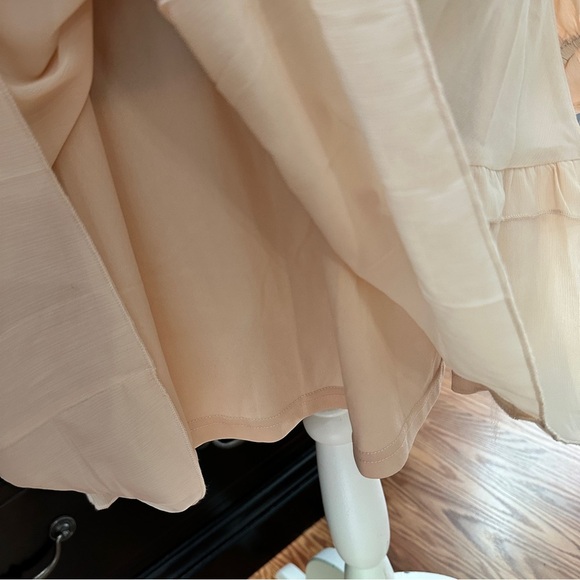 Tie-Front Ruffle Mini Dress – Boho Chic Size M - Picture 9 of 17